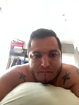 HOTB0Y18 online show from July 23, 6:05 pm