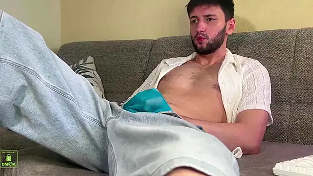 slimvers69 online show from June 4, 7:14 am