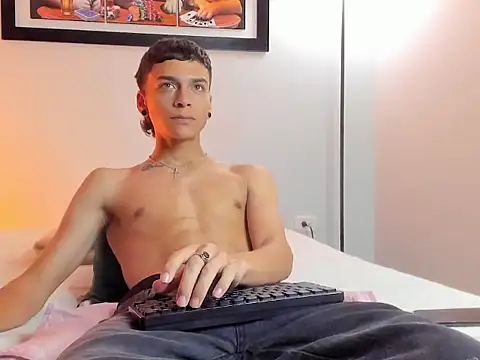 Noahh Saky online show from March 27, 8:59 am