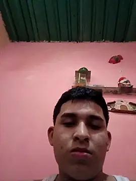 alee28728 online show from April 11, 7:45 am