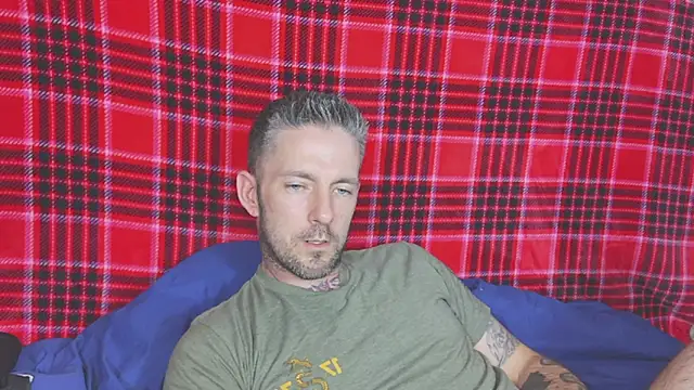 SkylarrGrey online show from April 16, 5:07 am