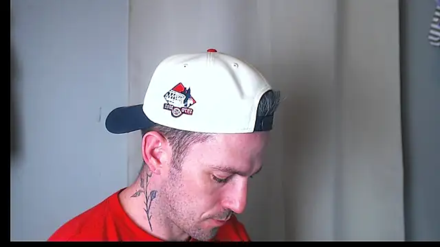 SkylarrGrey online show from April 6, 6:47 am