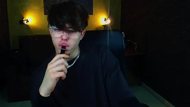 BodhiHayes online show from March 30, 5:19 am