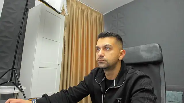 BryceReign online show from March 21, 5:33 am