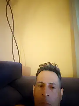 FINCHELABARCAVA online show from April 15, 11:37 pm