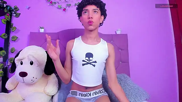 artemis jones online show from April 13, 9:48 pm