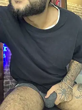 KyleJoss30 online show from April 14, 9:47 pm