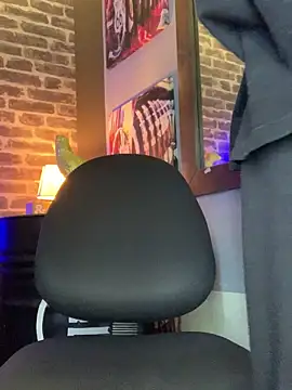 KyleJoss30 online show from April 3, 9:44 pm