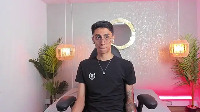 Gio carangi online show from April 9, 3:59 am