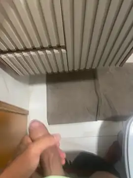 Lc23456 online show from April 16, 8:09 pm