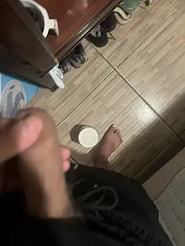 Lc23456 online show from April 4, 4:59 pm