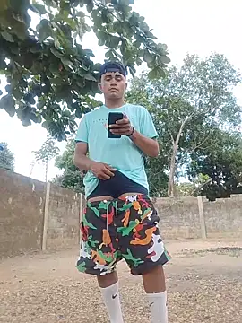 HOTRAINYGOLDEN online show from March 29, 7:03 pm