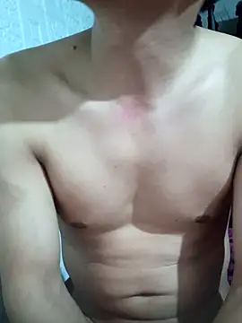 Sutinh85 online show from April 8, 3:21 pm