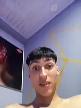 Diablito045 online show from April 9, 1:14 am