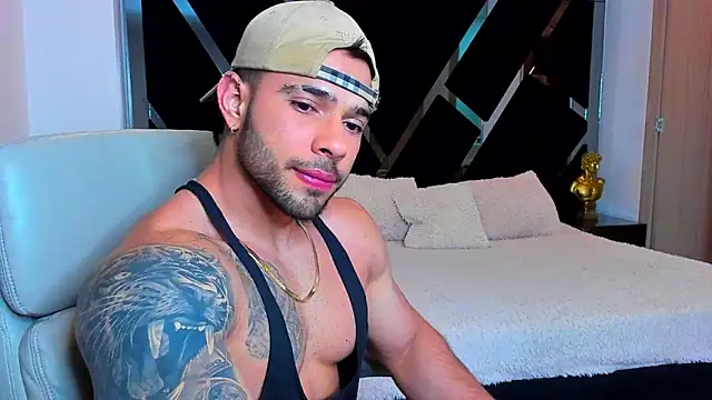 Raytorres online show from April 9, 11:55 pm