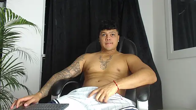 Pedro x777 online show from April 1, 2:13 am