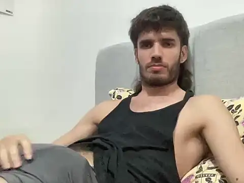 PygmaBoy online show from April 12, 8:10 pm