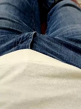 oneeyedwonder96 online show from April 12, 5:03 pm