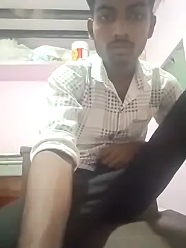 THA KITTY online show from April 9, 9:48 am