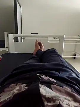 B S0051 online show from April 25, 11:46 am