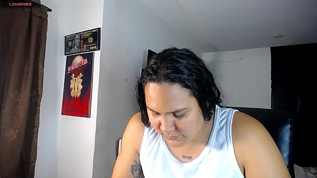 Junaiker roa1 online show from April 17, 2:14 am