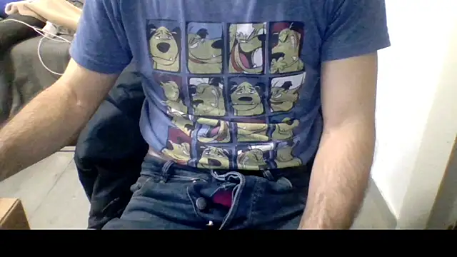 ACruoreX online show from March 31, 7:54 am