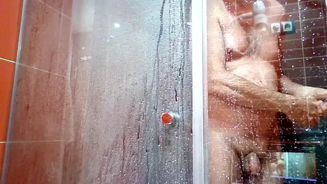 HotLucas66 online show from April 15, 5:29 am