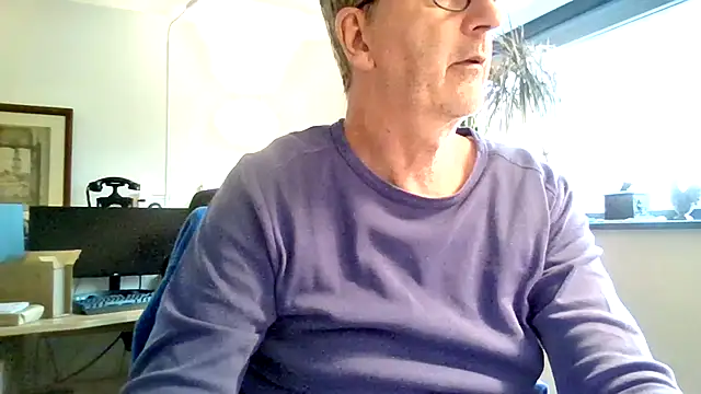 HotLucas66 online show from March 31, 4:20 pm