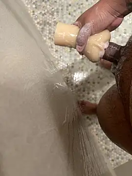 ItsBerry22 online show from March 25, 1:09 am