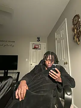 Thirdlegsuave online show from March 28, 10:37 am