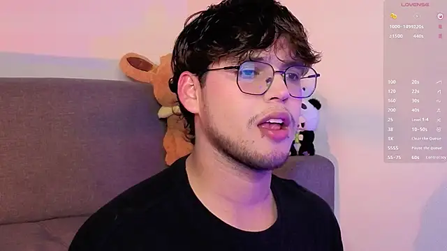 hornsgoat  online show from April 16, 9:26 pm