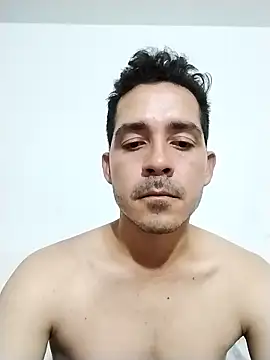 Gabriel leon33 online show from April 11, 7:45 am