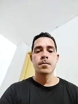 Gabriel leon33 online show from April 1, 3:30 am