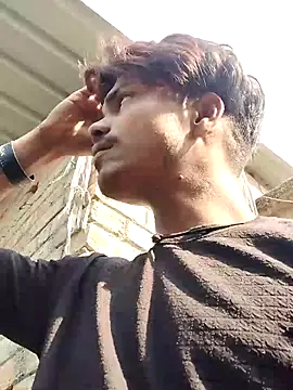 luck00y online show from April 10, 2:51 am