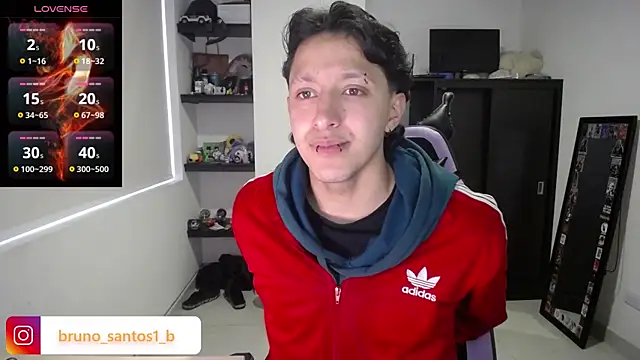 Bruno santos1 online show from April 15, 1:44 pm