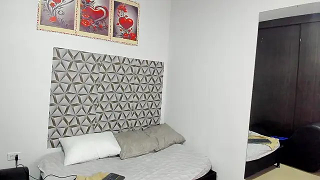 Benjamin lich online show from April 11, 5:27 pm