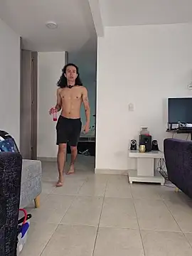 Stiven yb online show from April 15, 9:04 pm