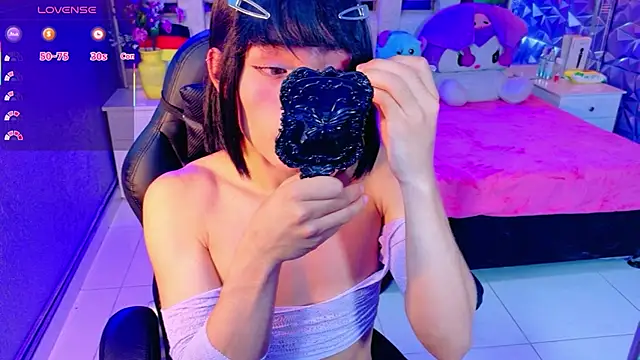 IsaacNovaa online show from July 9, 8:56 pm