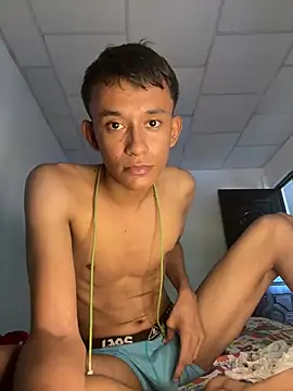 io skay online show from April 11, 9:40 pm