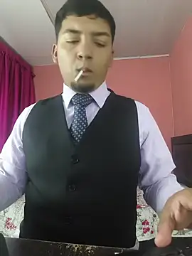 Itsdavidxxx online show from April 4, 2:41 am