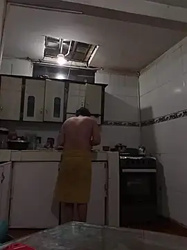 upssamuuu online show from April 6, 11:55 am