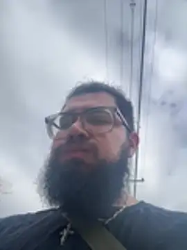 dpenguino online show from April 9, 3:51 pm