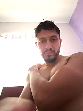 Bruce Wayne188 online show from April 18, 5:25 pm