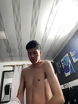 CAROLYNFOSTER online show from April 10, 9:38 am