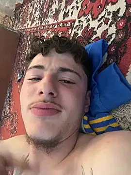 denysio69 online show from April 15, 9:53 am