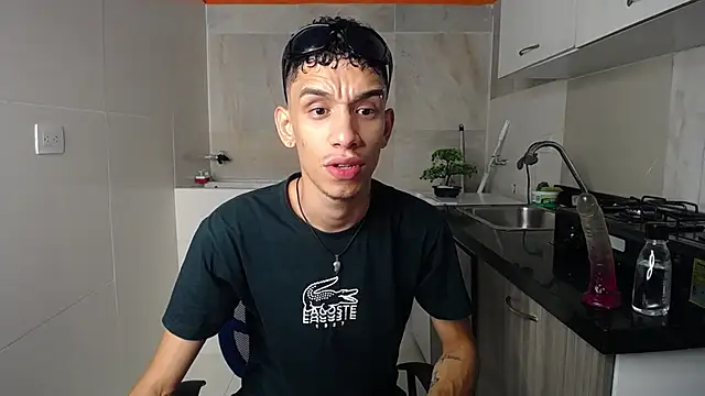 Zamaelprime  online show from April 6, 4:57 am