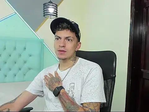 Max sstteel online show from April 8, 1:09 pm