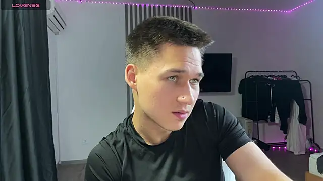 infernollust online show from March 29, 4:29 pm