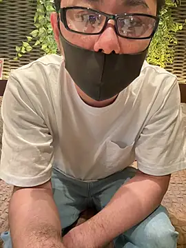 RYUICHI 1919 online show from April 18, 6:04 am