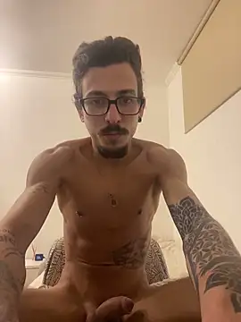 younghotcook online show from April 1, 11:57 pm